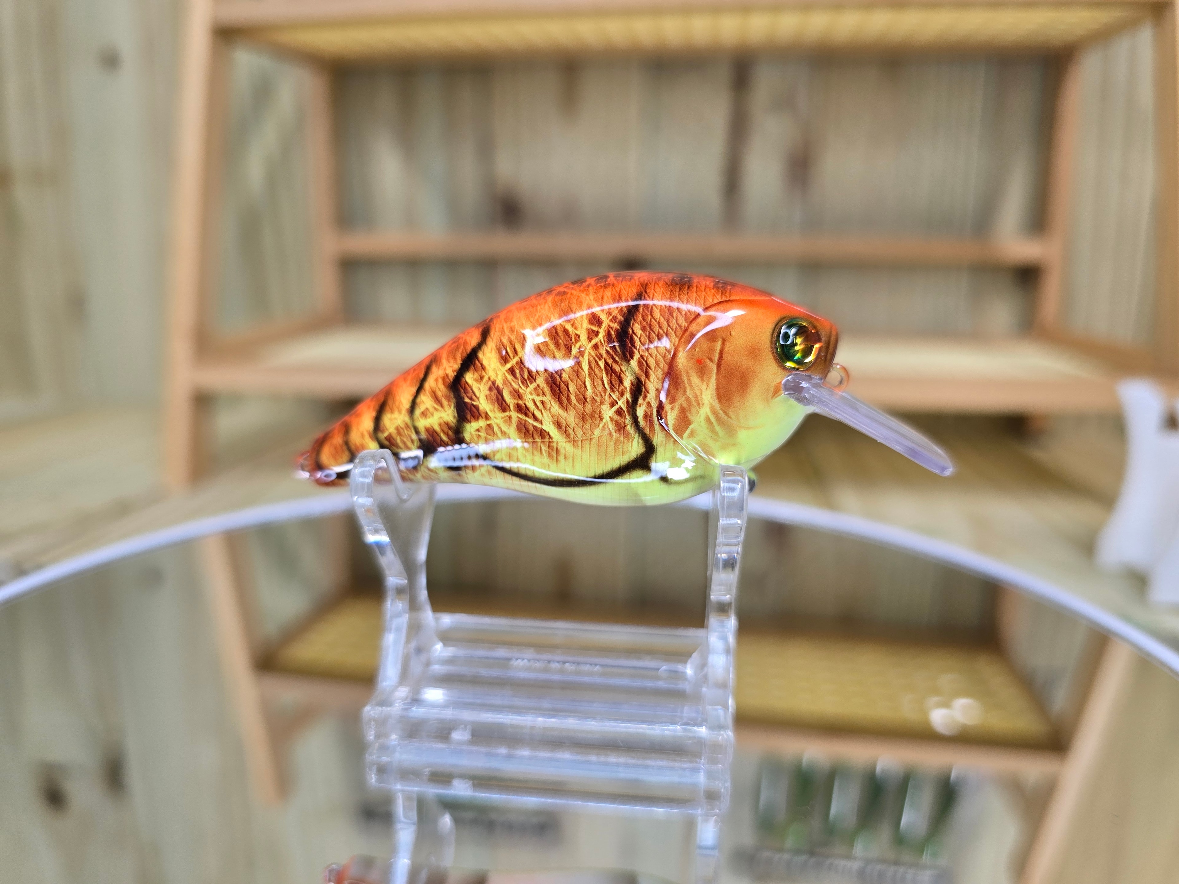Lure painting workshop with airbrush tools and paints